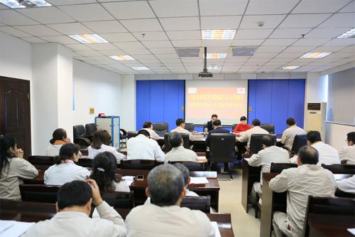 ok138cn太阳集团古天乐党委副书记邓凯主持指导ok138cn太阳集团古天乐峨铁公司党委中心组十...